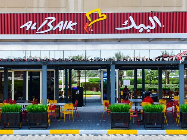 Al Baik Dalma Mall Abu Dhabi Third Branch Now Open Time Out Abu Dhabi