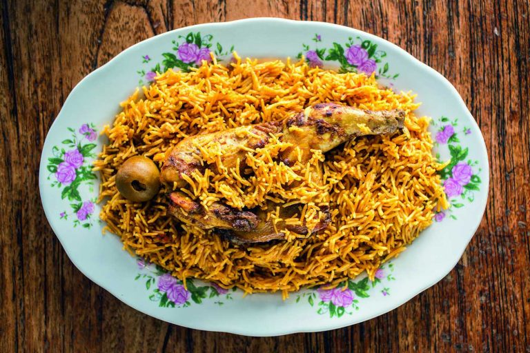 Incredible Emirati Food In Abu Dhabi: 6 Top Places To Try 