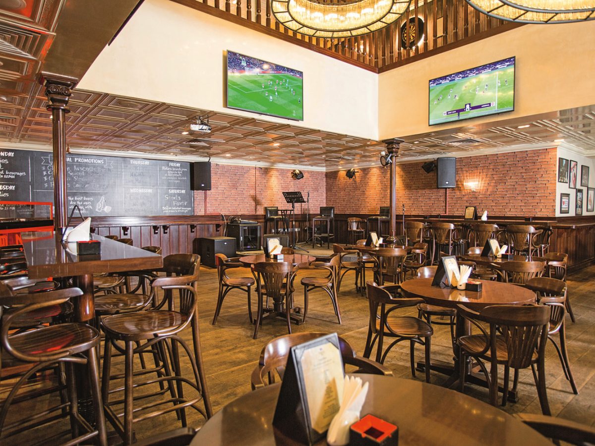 Porters English Pub In Abu Dhabi 