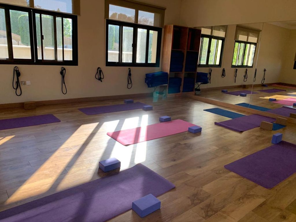 7 top amazing yoga classes in Abu Dhabi, UAE to try