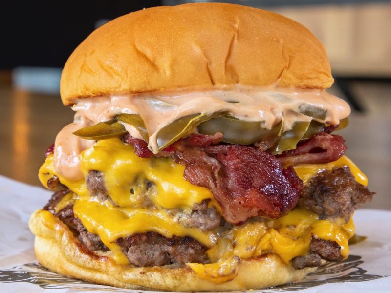 11 amazing burgers in Abu Dhabi 2022: top burgers to try