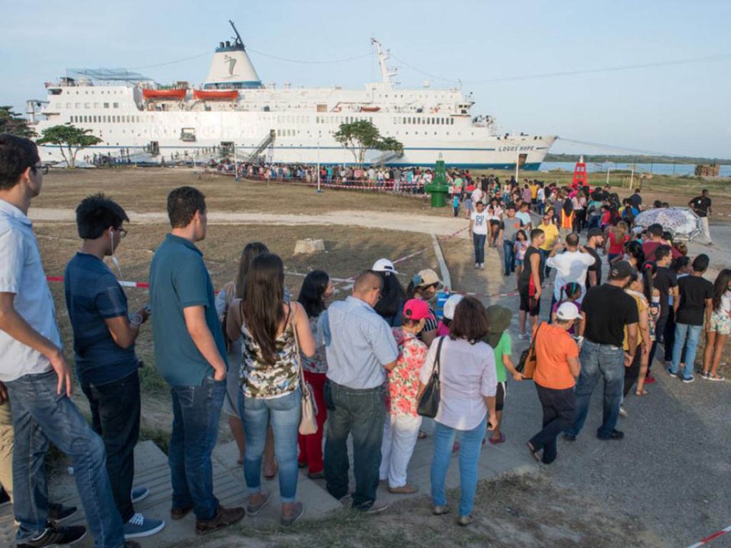 Buy books from the world's largest floating bookfair in Abu Dhabi this ...